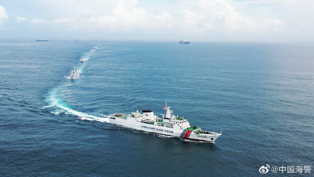 中国海警舰艇连续巡航钓鱼岛周边112天,外交部回应
