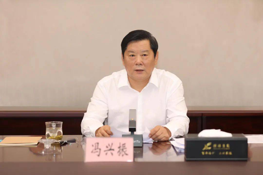 冯兴振在徐矿集团国企改革三年行动调度会上强调:"一把手"亲自抓,"一