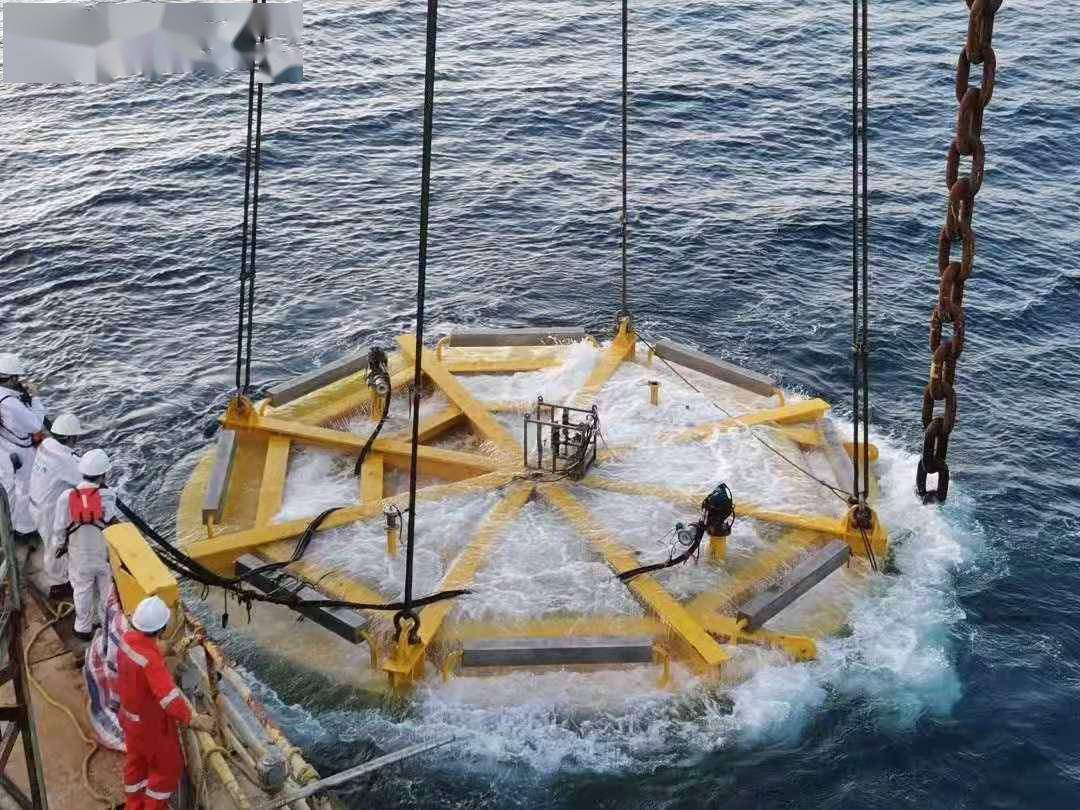 我国自主研发首台漂浮式海上风机在阳江下线可抗17级台风