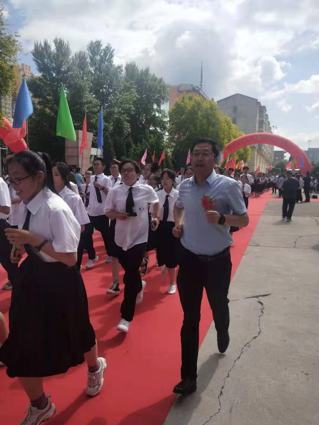 志当存高远无愧梦少年朔城区七中2021届初三毕业典礼隆重举行