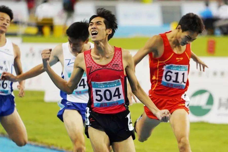 现中国男子800米纪录!