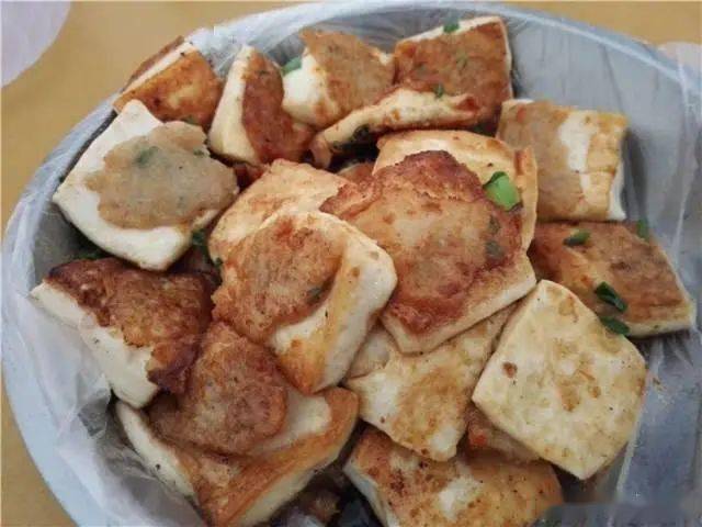 广东开平有一种风味小吃,叫做"豆腐角",你吃过吗?