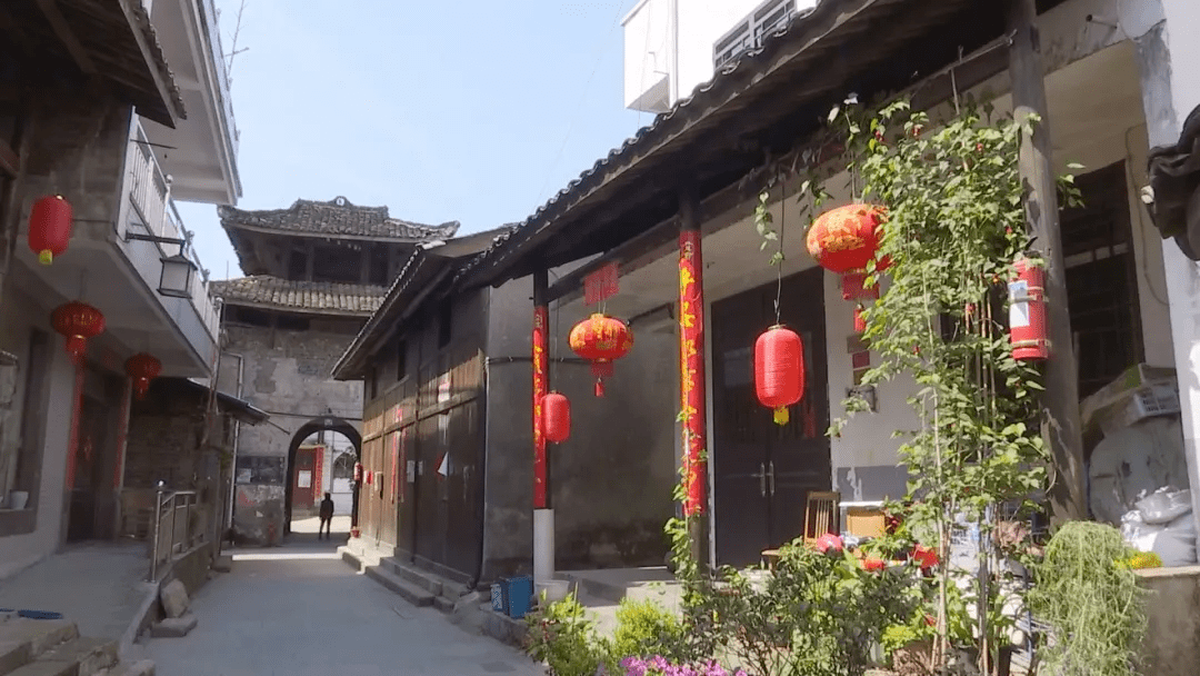 常山芳村古街始建于北宋重和元年,有近千年的悠久历史.