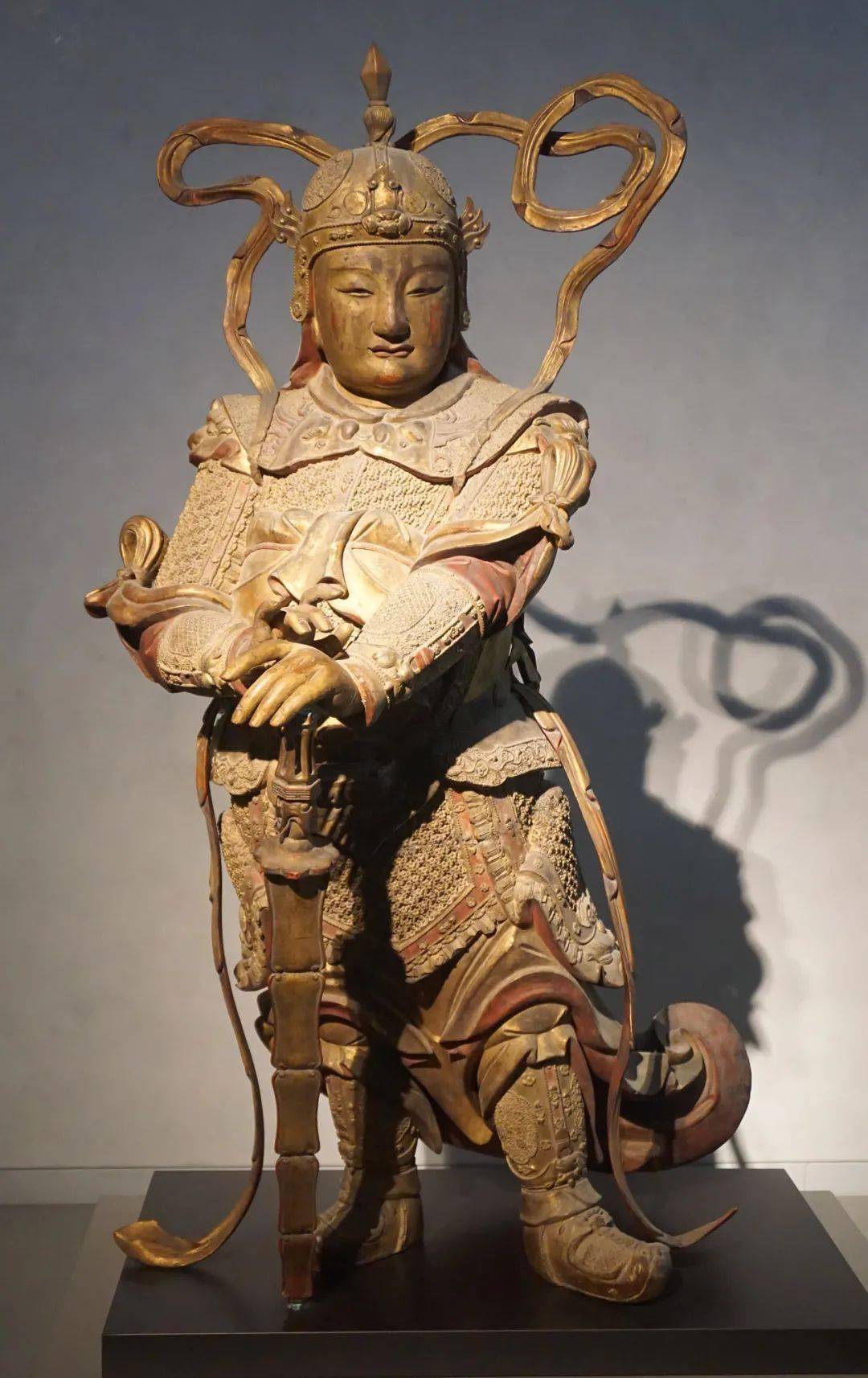 赏析震旦博物馆藏明代干漆夹苎韦驮菩萨立像