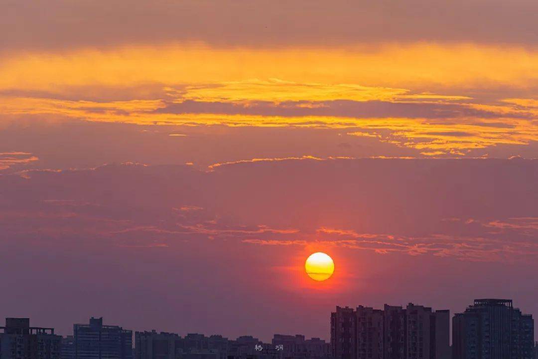 "内江橙"刷屏朋友圈!快来看绝美落日大片!