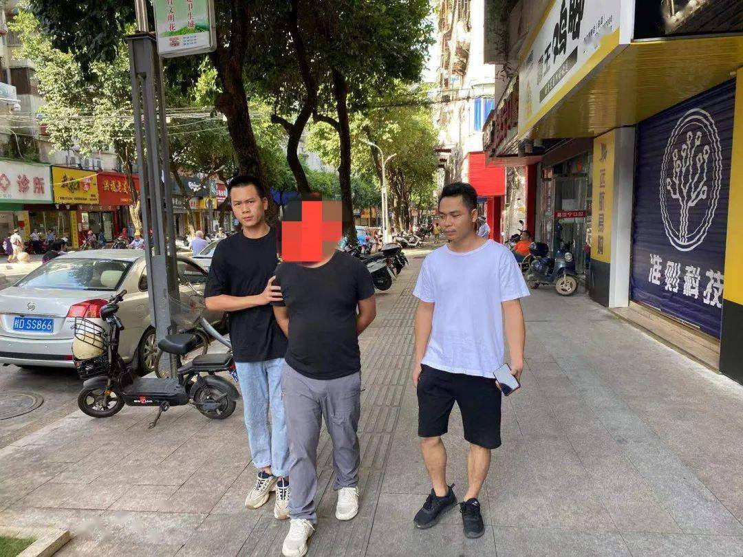 梧州这3名卖淫女拉客招嫖被当场抓捕