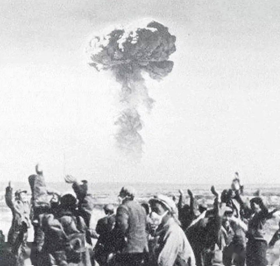 日本长崎举行仪式 yibo悼念原子弹爆炸死难者