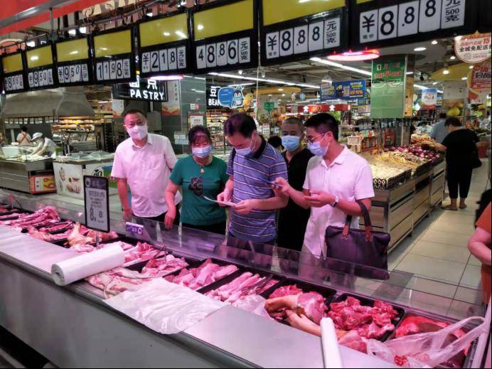常德市市场监管局开展大型超市生鲜肉专项检查行动,已