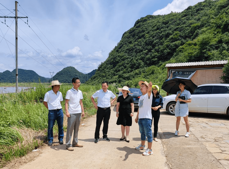 贵阳市农投集团联合贵安新区农投公司到贵安新区松林村开展调研