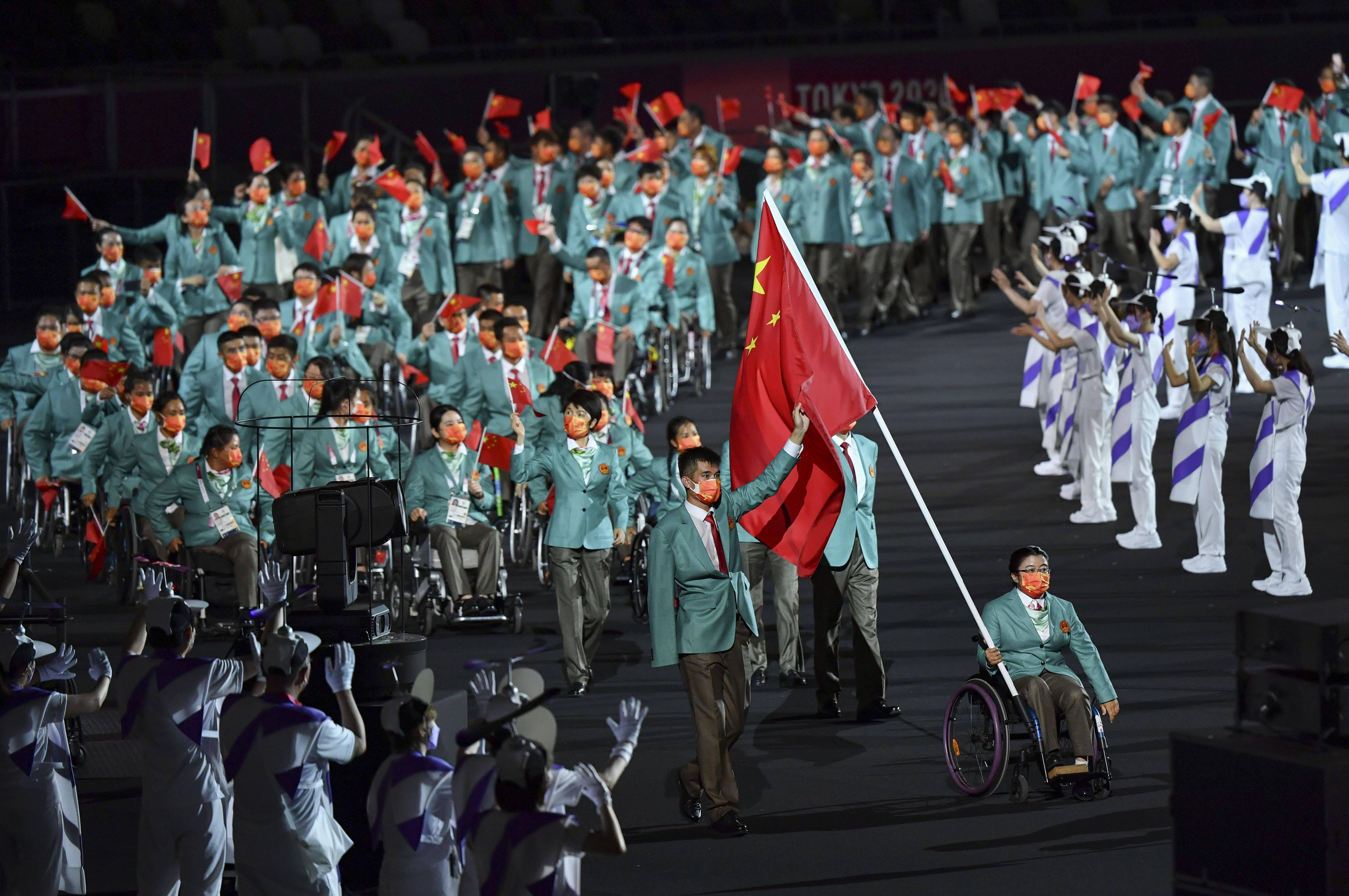 东京残奥会开幕中国体育代表团入场