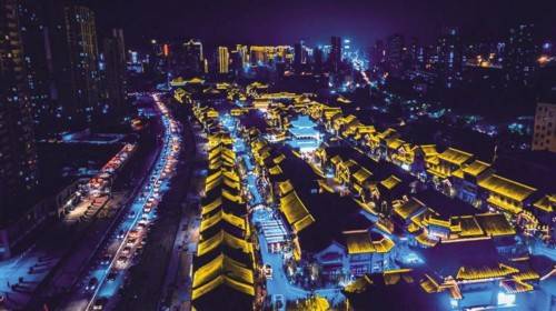 兰州老街夜景 李超 摄