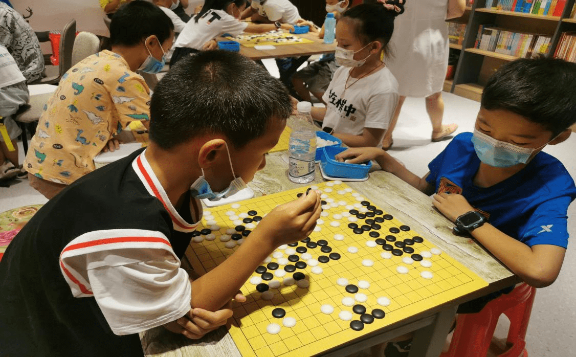 迎宾街道举办少儿围棋比赛