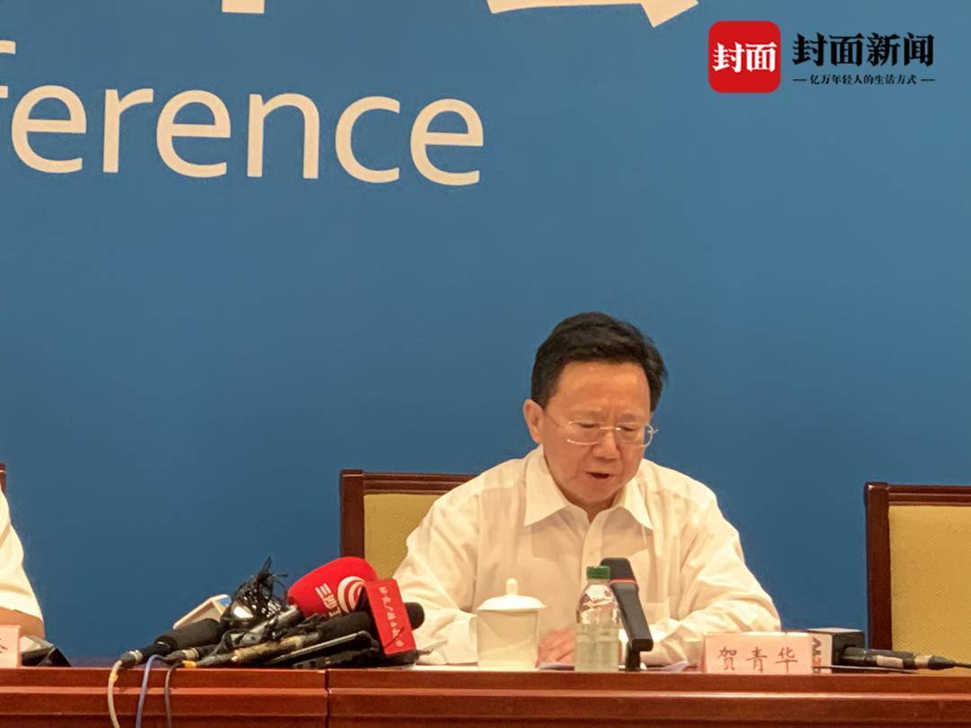 国家卫生健康委疾控局一级巡视员贺青华.封面新闻记者粟裕摄影