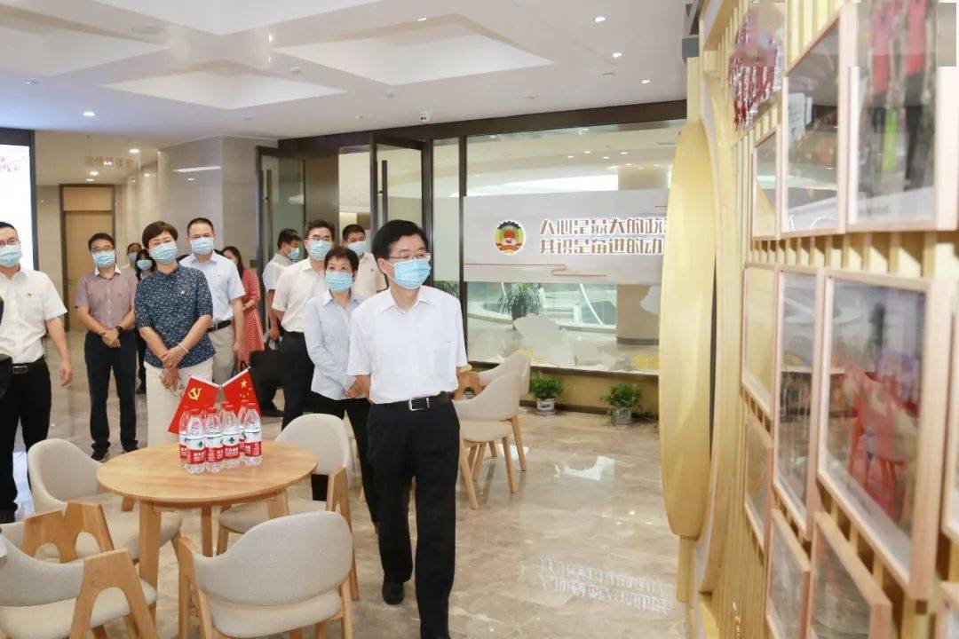 省政协副主席郑继伟点赞嘉兴"民生议事堂"工作!