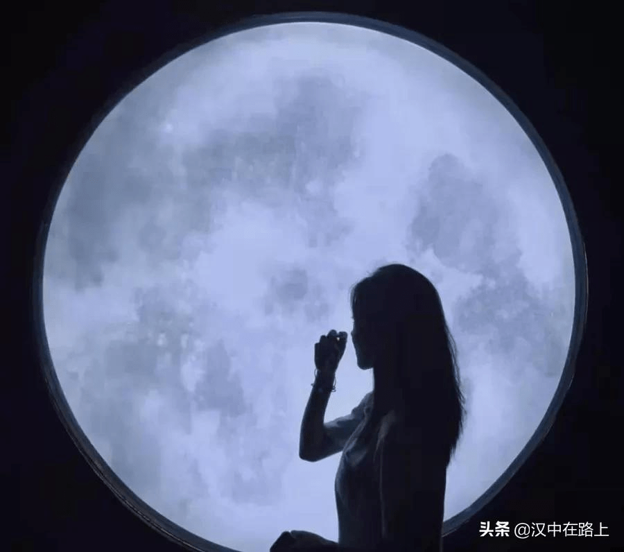 "超级月亮",真人版"嫦娥"…中秋来汉中华阳景区就对了