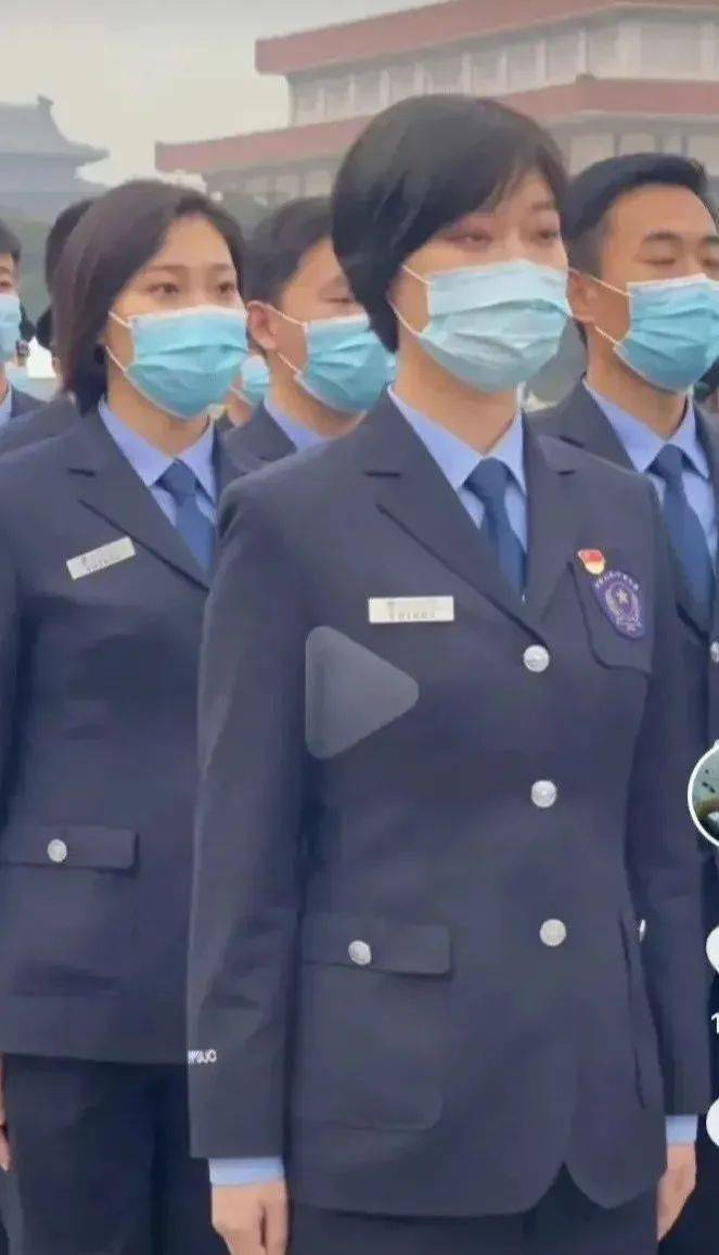 中国人民公安大学新制服亮相!_警服