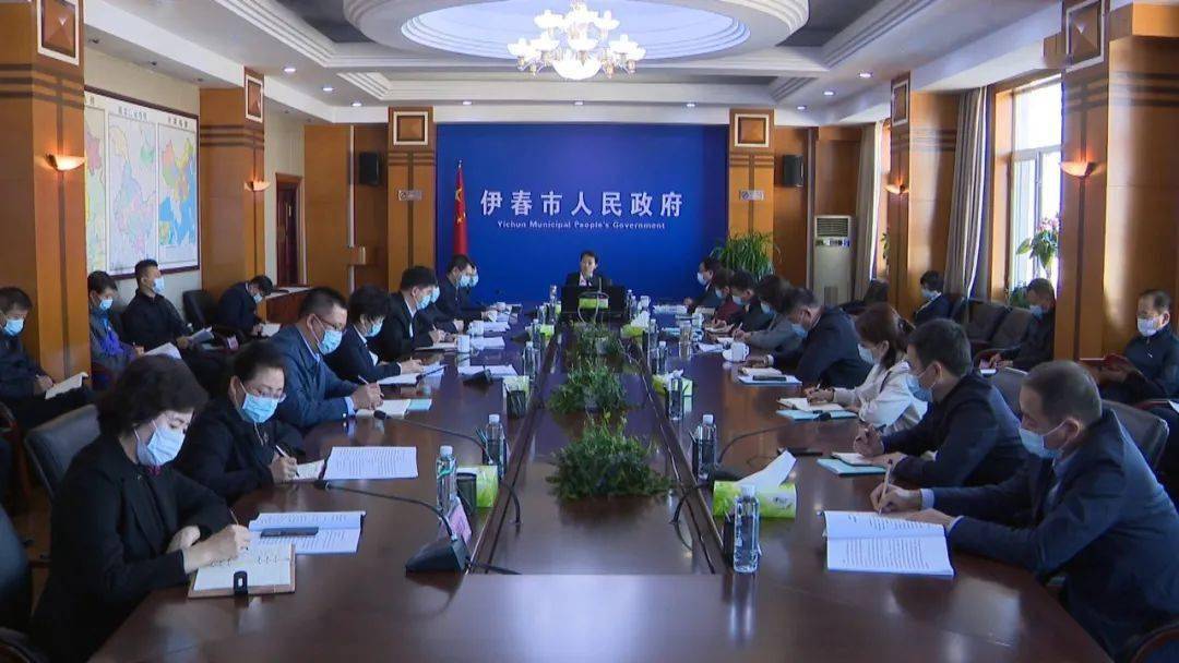 市领导孟利,杨守德,刘天云,赵广,杨彬,李立新,王忠秋,赵立涛,刘福军