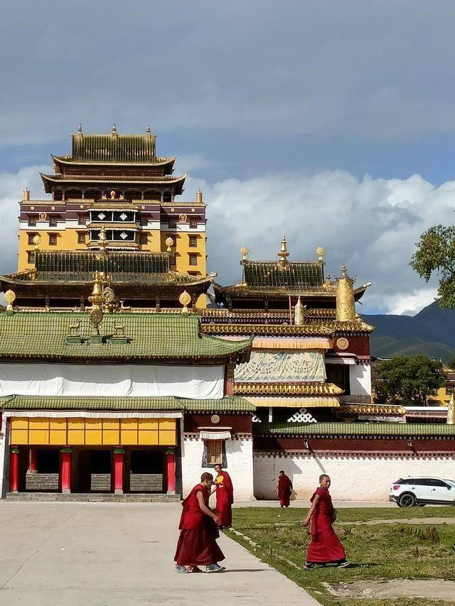 各莫寺这座神圣的寺庙你一定要来打卡