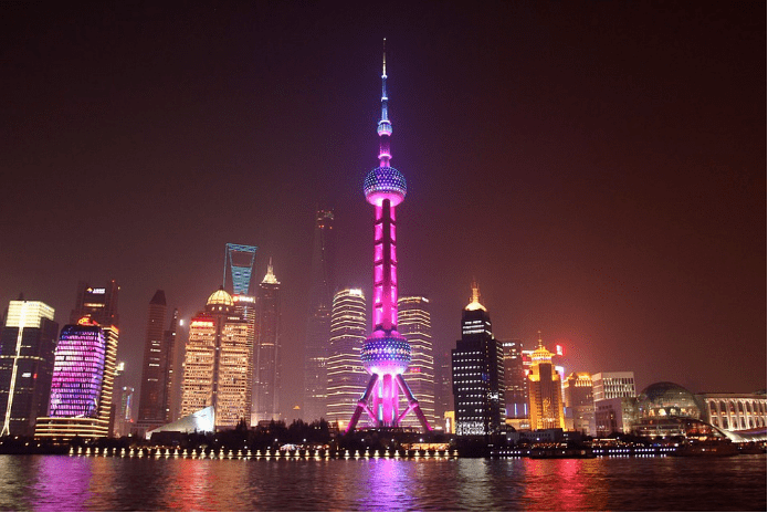 「我和我的家乡」第二站|上海,自东方明珠塔俯瞰万家灯火