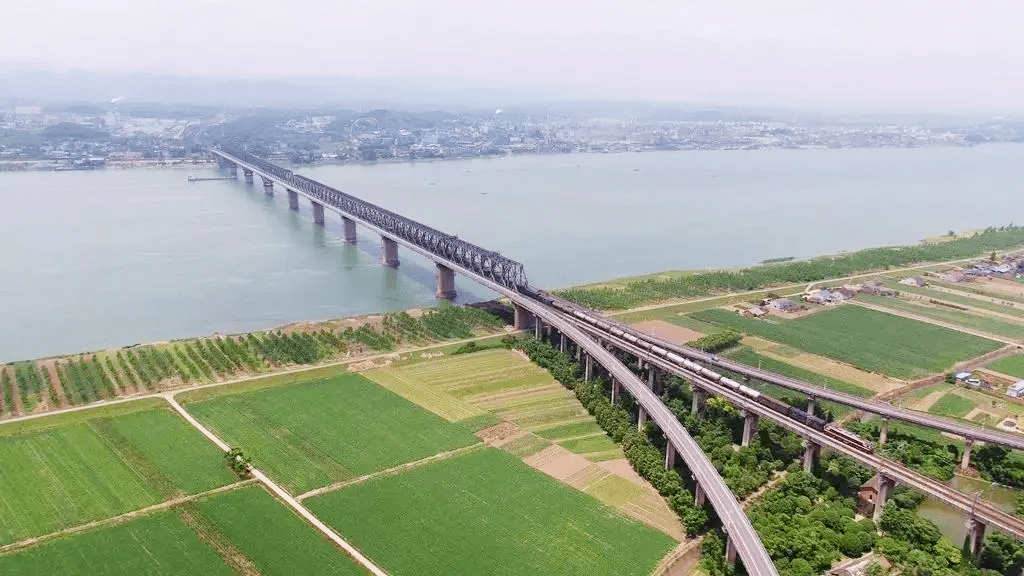 将分时段封闭交通管制宜都枝城长江大桥10月25日至11月3日