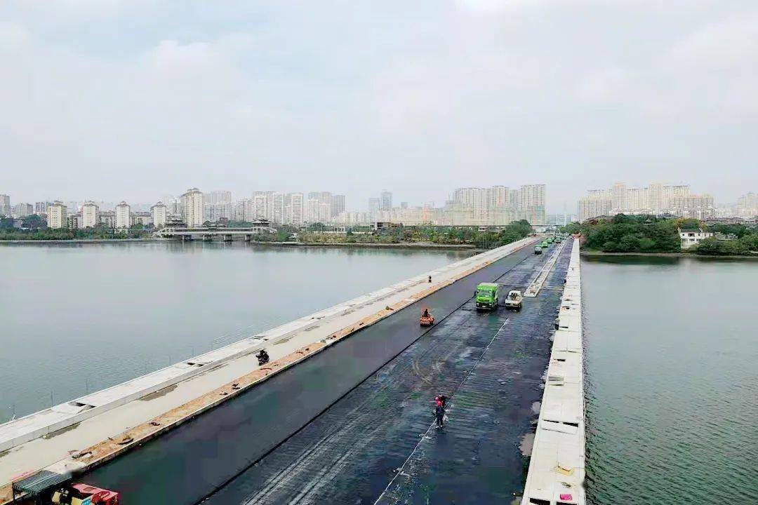 上饶龙潭大桥开始试运行通车设计时速50公里双向4车道