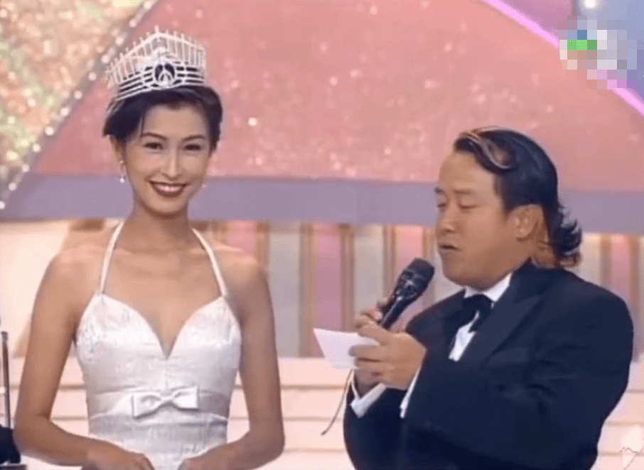 人们说,郭蔼明是"港姐"大赛为提升格调,特意选出的傀儡,不过是个只会