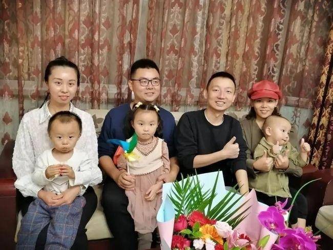七夕节来临郭威夫妇大秀恩爱田静希望家人和自己远离网络舆论