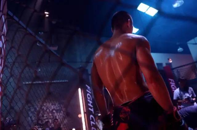 黄立行|对话演员黄立行