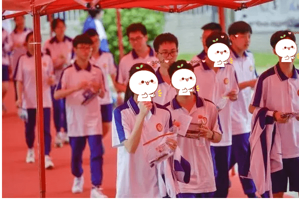 广东各地中学校服大赏,这些学校的好看到爆!_深圳_湛江_第一中学