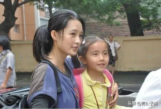 李沁:连续糊4部剧,已出道12年离顶流女星还有多远