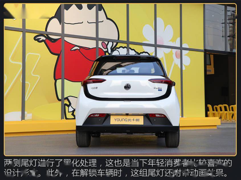 2021年是新能源汽车的井喷年,中国新能源汽车销量由2020年的111万台