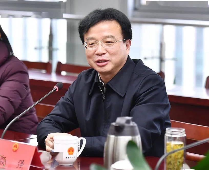 市人大机关举行2021年度干部职工荣誉退休仪式_同志_市