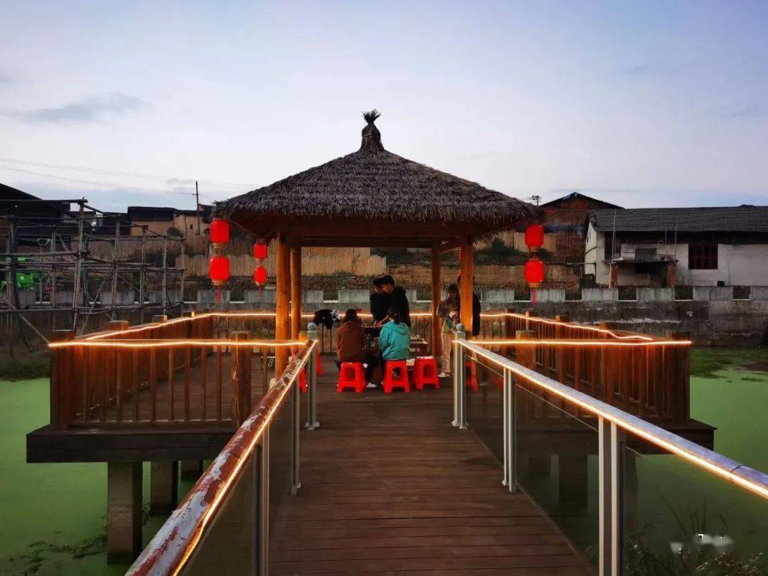 名城描绘枫丹白露闽北小村全国油画家到建瓯湖头村进行采风创作活动