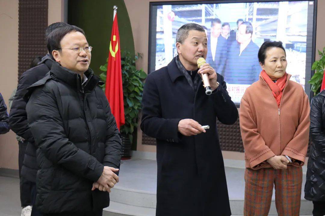 青浦区政府领导来廊调研