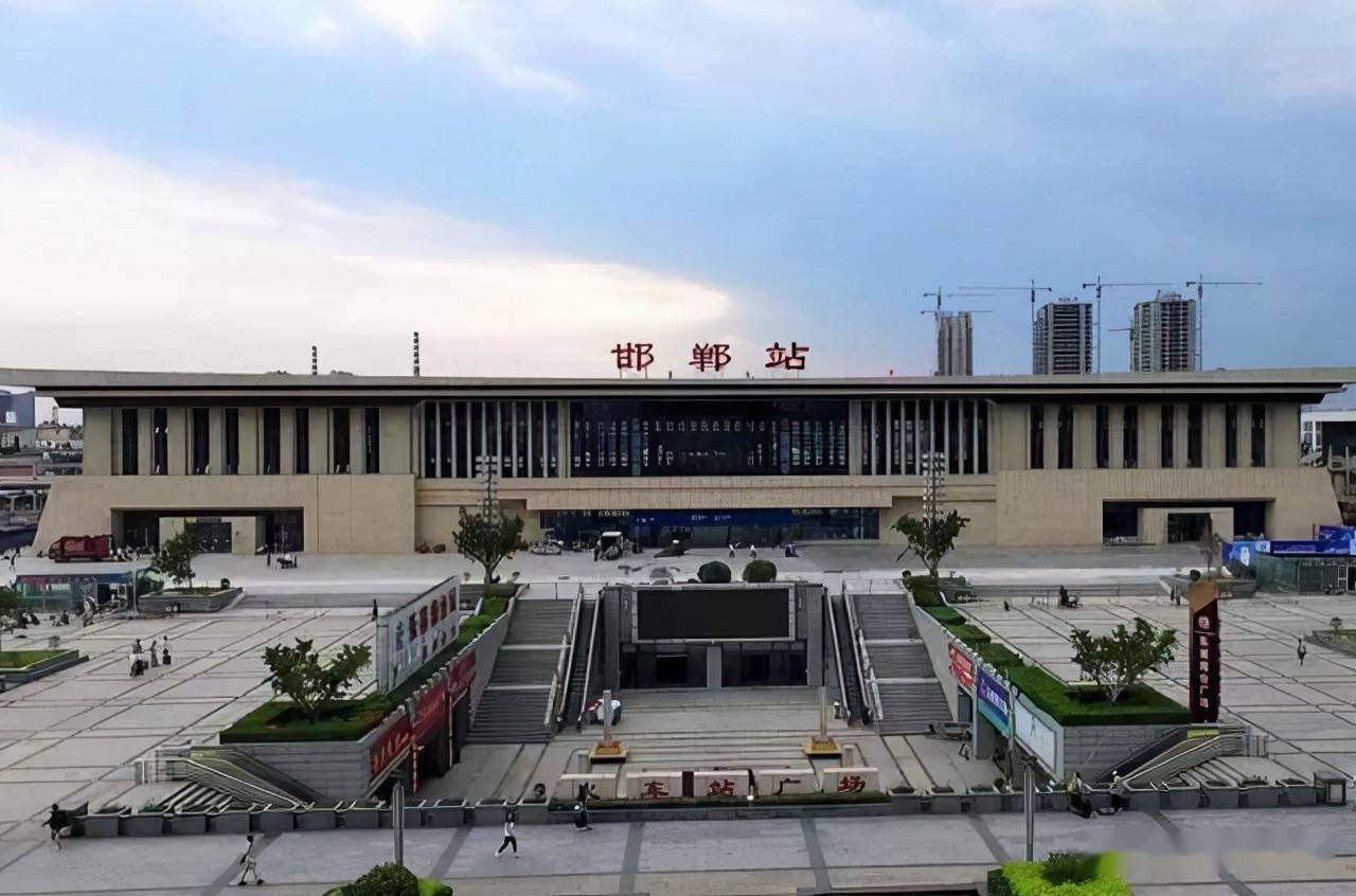 记者从邯郸火车站获悉,春运期间,邯郸站累计发送旅客24.