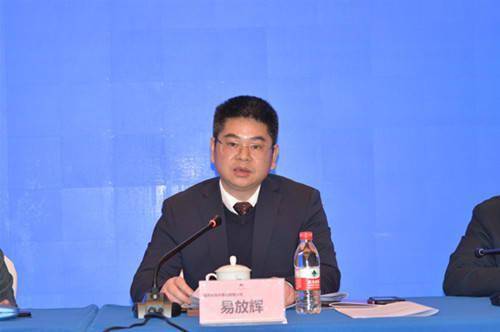 6868 会上,集团党委副书记,副董事长,总经理蒋鹏飞作了题为《抢抓