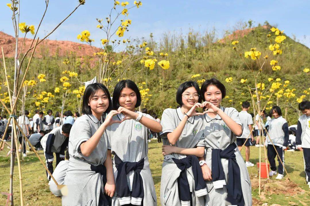 佛山这些校花醉人眼,你pick哪个?_顺德区_校园_学子