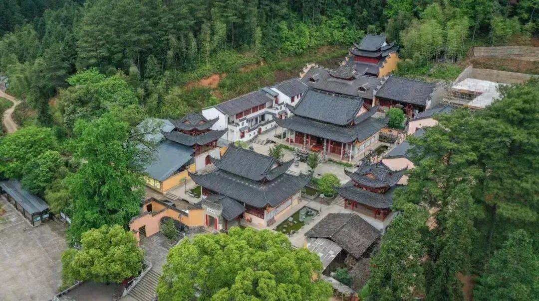 武夷山瑞岩寺失火过火面积400平