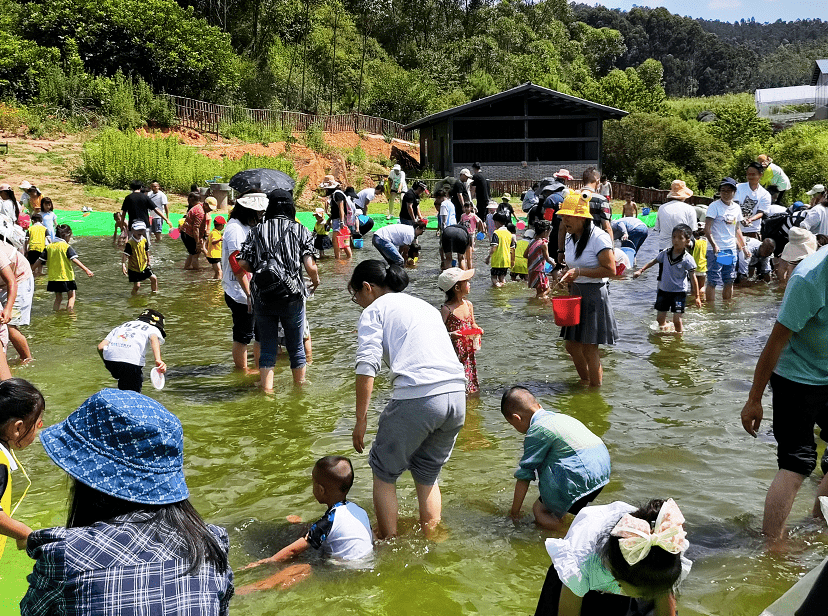 活动预告梦幻泡泡派对疯狂摸鱼水枪大战泼水节玉山城游乐园带你玩最