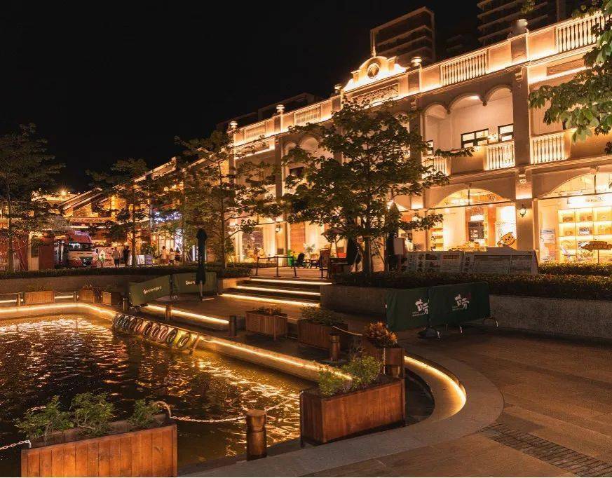 据统计,自"古圩微醺集市"开市以来,华侨城古劳水乡旅游区日均客流量近
