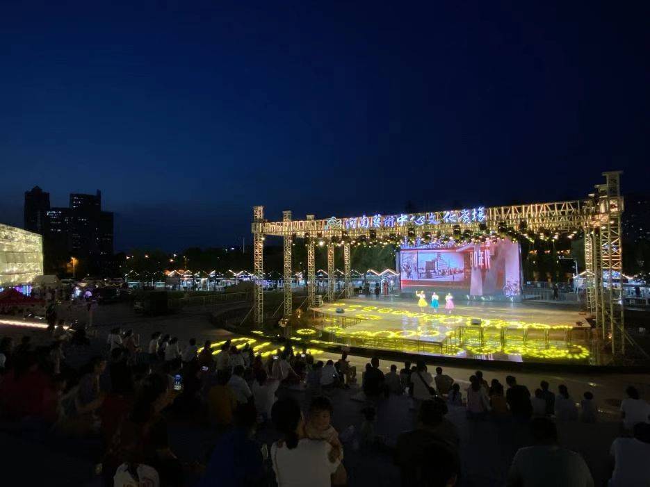 城乡文化广场：百姓文化生活的大舞台