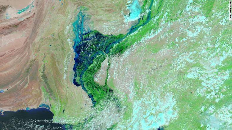 美媒：卫星图像显示，巴基斯坦洪水在该国形成100公里宽“内陆湖”