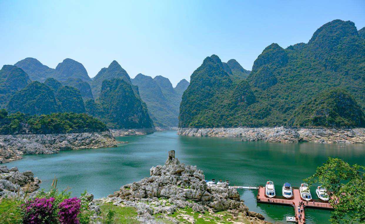 贵州藏着一处秘境，景色可媲美桂林山水，人少景美