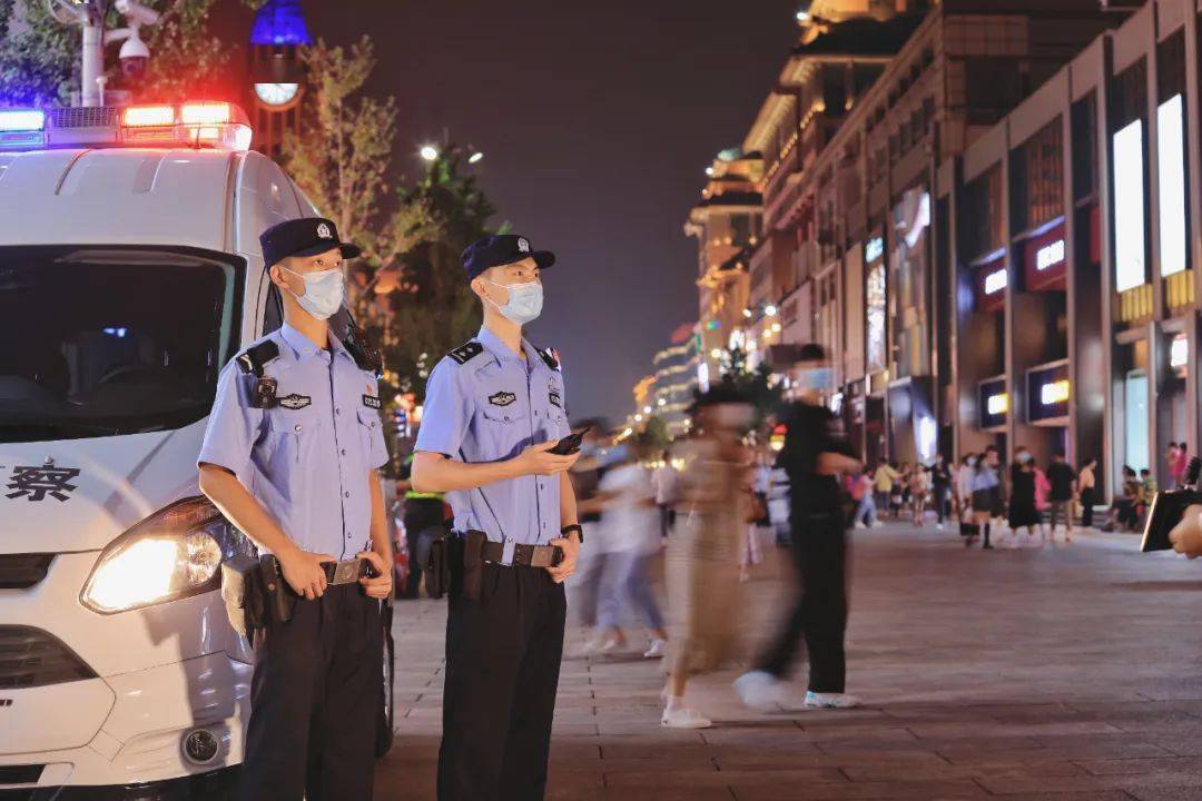 30张图，看北京警察的中秋节