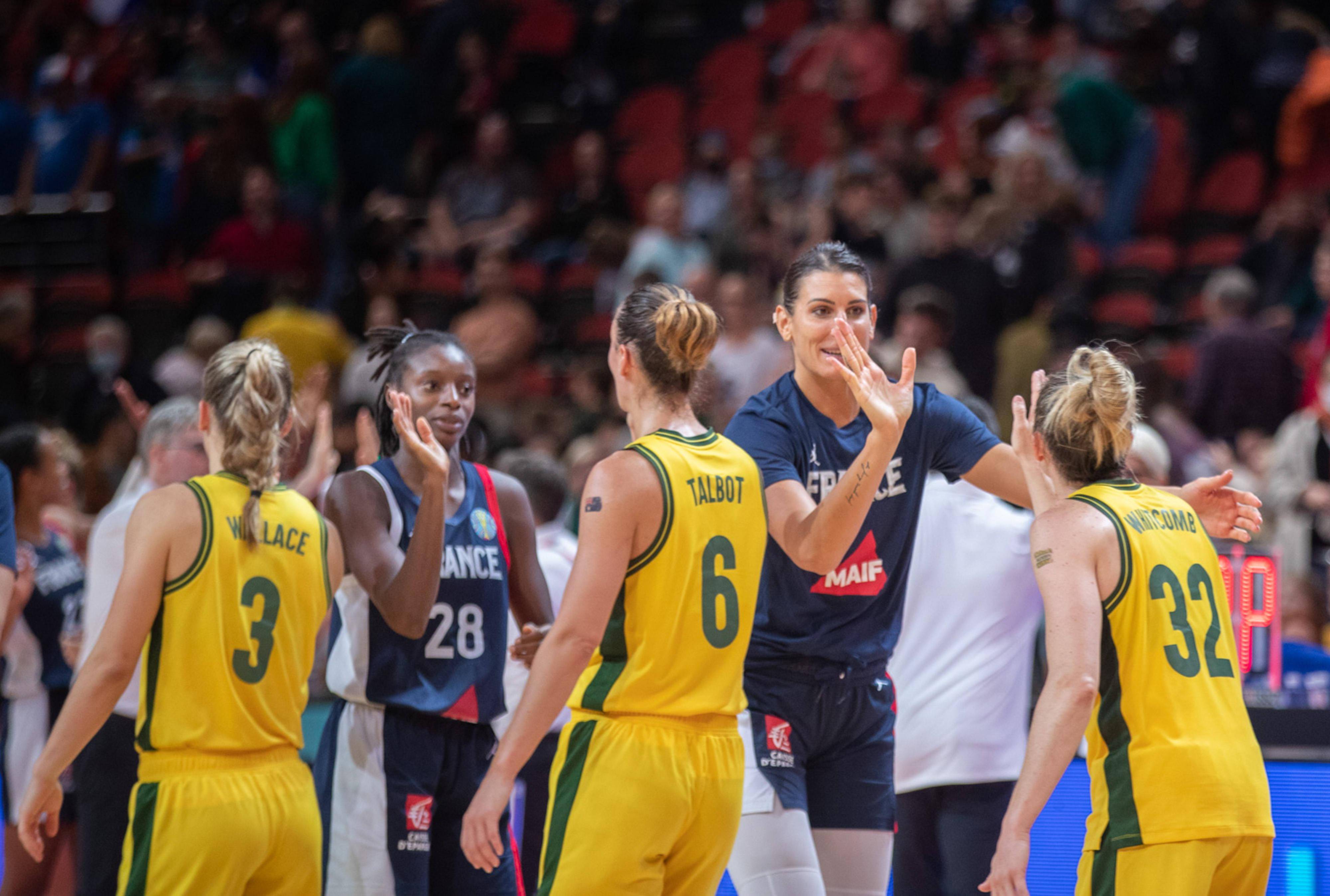 篮球——女篮世界杯：法国胜澳大利亚