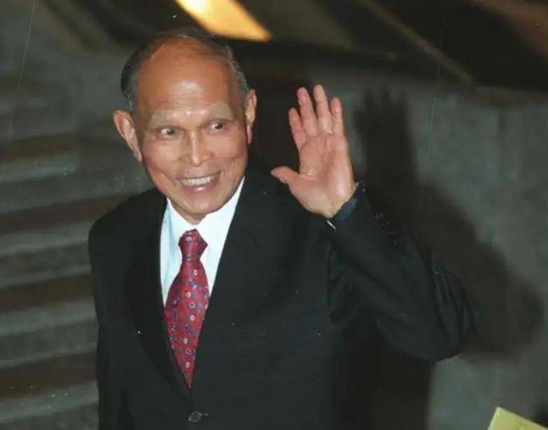 ������׷��·����Ů��������ţ���������ĸҪ�ٻ飬���� ...