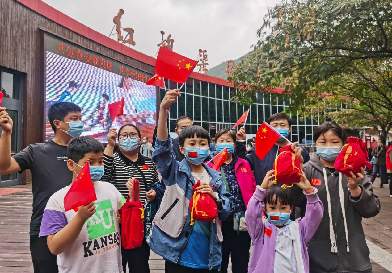 河南安阳：文旅融合为国庆假日旅游添彩