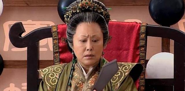 她们分别是谁的老婆,哪个最厉害?_穆桂英_武功_佘太君
