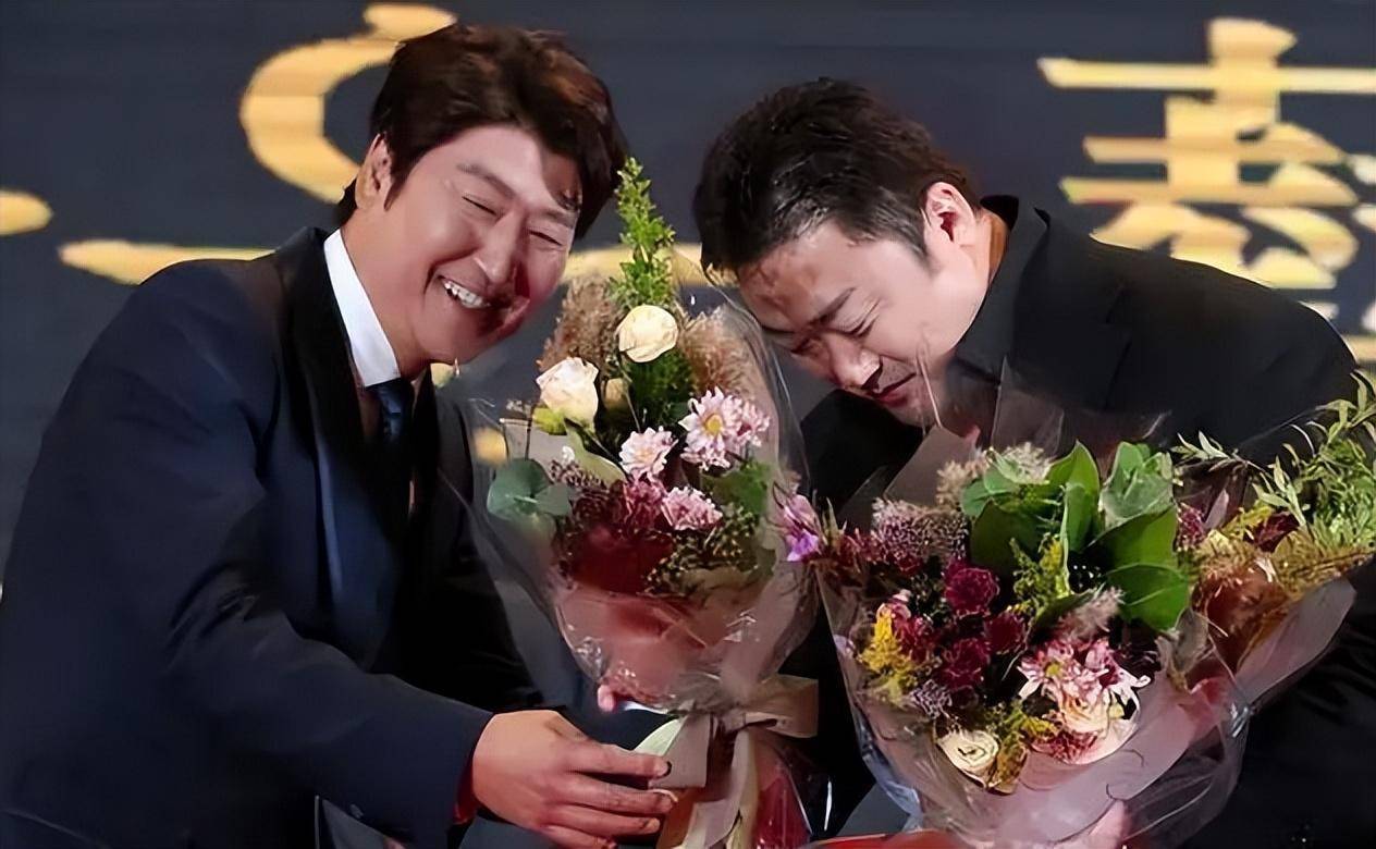 原创仅仅2天，娱乐圈的瓜就这么劲爆？结婚、出轨、坠亡，应有尽有