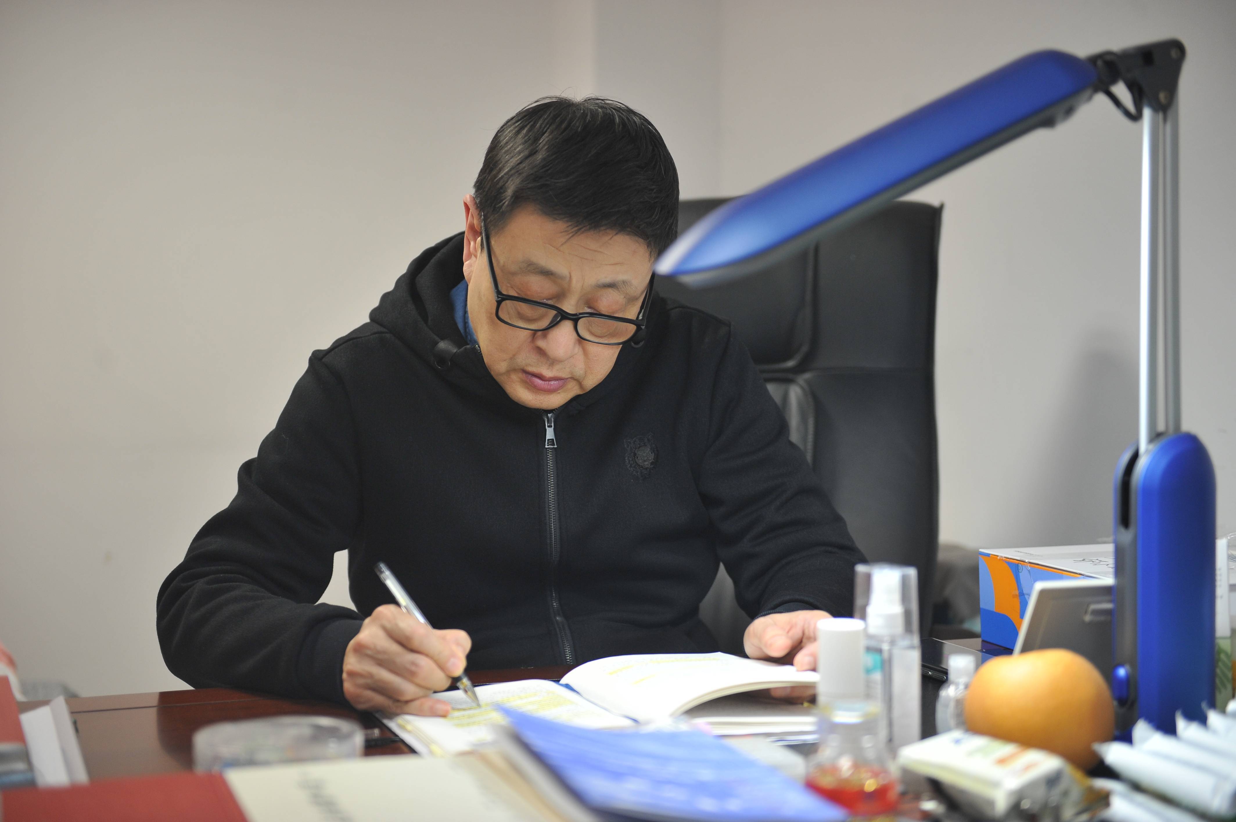 ����Ϸ���˼����Ļ����У�����ȫ��55����ĵ��ͤ������ȫò ...